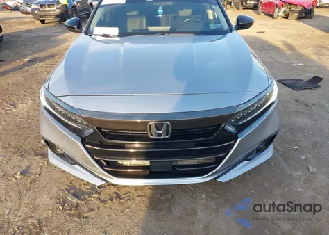 2021 Honda Accord Sport Special Edition z USA, uszkodzony, nr VIN 1HGCV1F47MA071289